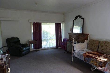 Property photo of 4 Edgar Street Colac VIC 3250