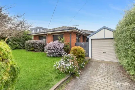 Property photo of 3 Amarina Road Clifton Springs VIC 3222