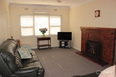 Property photo of 4 McKenzie Street Alexandra VIC 3714