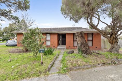 2 Justin Dr, Noble Park North, VIC 3174