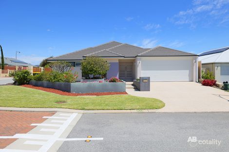 60 Liriope Pkwy, Sinagra, WA 6065