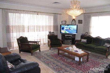 Property photo of 4 Gawler Place Bossley Park NSW 2176