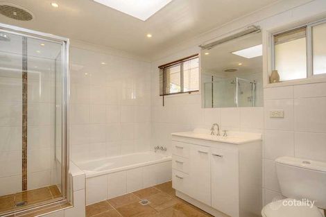 Property photo of 4 Wattle Street Varsity Lakes QLD 4227