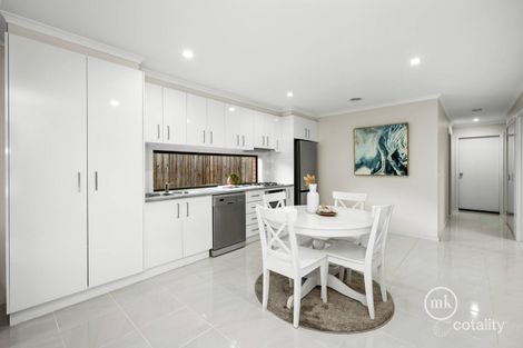 Property photo of 21 Balvicar Way Mernda VIC 3754