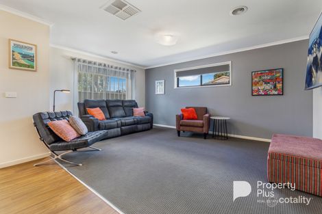 Property photo of 52 Elvey Drive Kangaroo Flat VIC 3555