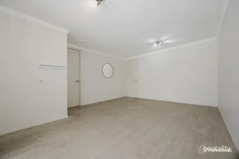 Property photo of 8A Winship Avenue Wanneroo WA 6065