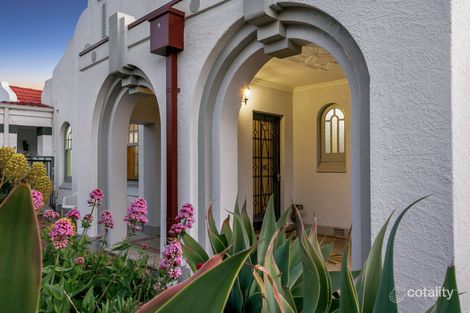 Property photo of 4 Rugless Terrace Glenelg East SA 5045