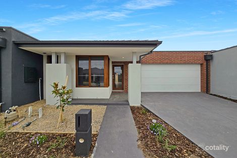 Property photo of 18 Inglenook Circuit Armstrong Creek VIC 3217