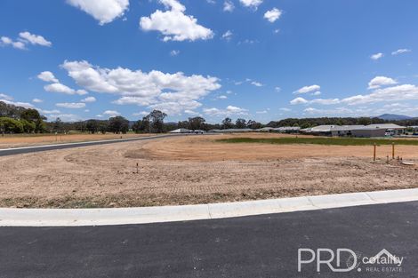 Property photo of 22 Weeden Place Tumut NSW 2720
