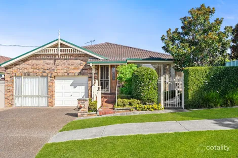 52 Wattle St, East Gosford, NSW 2250