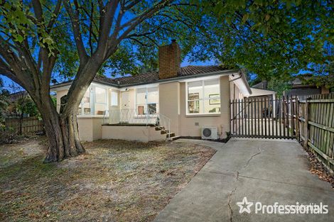 15 Dryden Con, Mooroolbark, VIC 3138