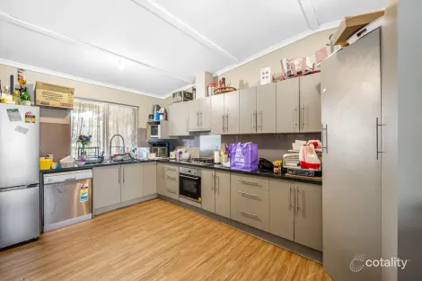 Property photo of 24 Hambridge Road Davoren Park SA 5113