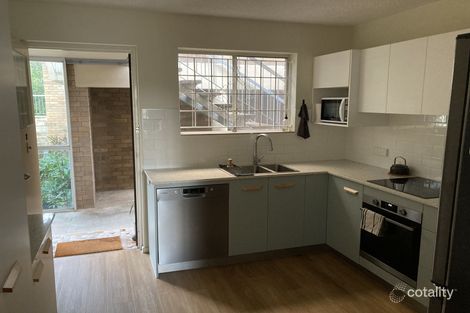 Property photo of 2/14 York Street Coorparoo QLD 4151