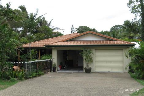 2 Pelican St, Slade Point, QLD 4740