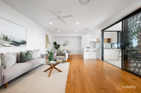 Property photo of 4/30 Richmond Road Morningside QLD 4170