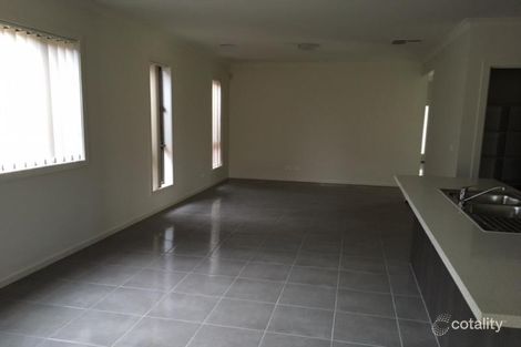 23 Peroomba Dr, Point Cook, VIC 3030