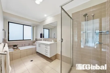 Property photo of 39 Billabong Drive Cameron Park NSW 2285