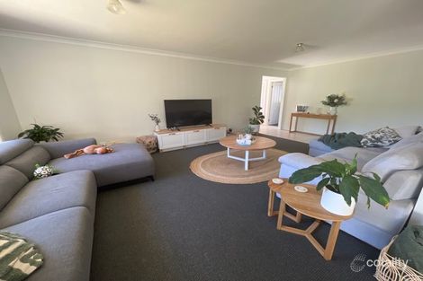 Property photo of 4 Clifford Close Ashtonfield NSW 2323