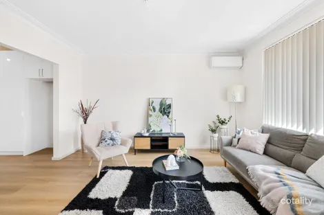 2/96 Saltley St, South Kingsville, VIC 3015