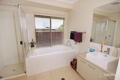 Property photo of 25 Peppermint Crescent Sippy Downs QLD 4556