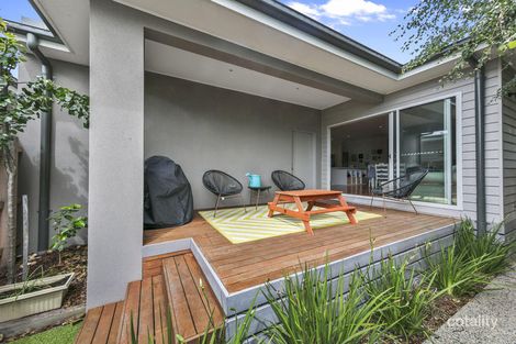 Property photo of 2/59A Bayview Avenue Rosebud VIC 3939