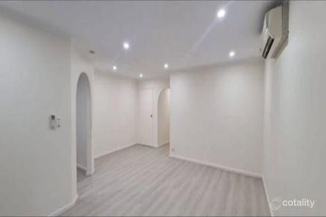 Property photo of 2/9 Durling Place Kelmscott WA 6111