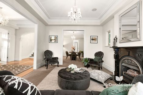 Property photo of 20 Woolley Street Essendon VIC 3040