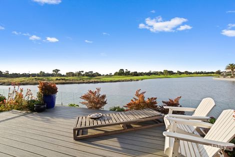 Property photo of 32 Waterside Circuit Sandhurst VIC 3977