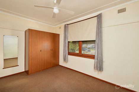 Property photo of 21 Castlereagh Avenue Mount Austin NSW 2650