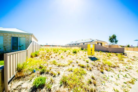 Property photo of 3 Bordeaux Parade Piara Waters WA 6112