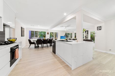 Property photo of 18 Childs Close Green Point NSW 2251