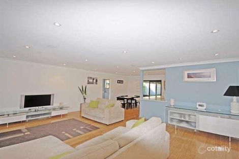 26 Sandpiper Dr, Burleigh Waters, QLD 4220