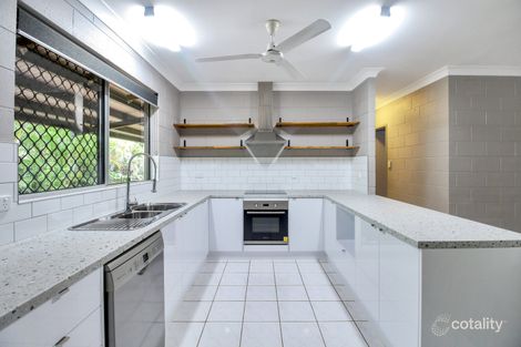 18 Crawford Ct, Moulden, NT 0830