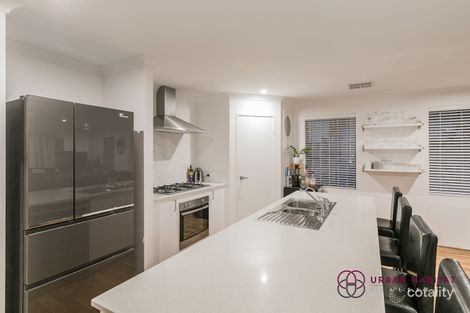 Property photo of 32 Dolomite Avenue Wellard WA 6170