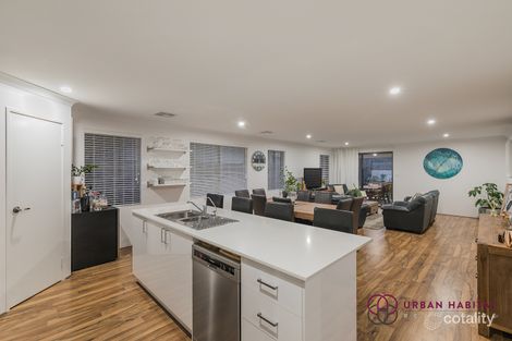 Property photo of 32 Dolomite Avenue Wellard WA 6170