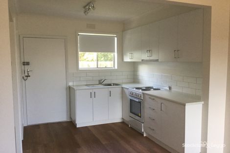 Property photo of 2/51 Barrabool Road Highton VIC 3216