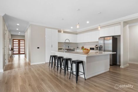Property photo of 9 Banker Court Gisborne VIC 3437