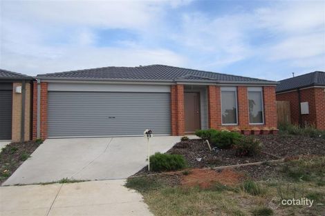 85 Diamond Pde, Skye, VIC 3977