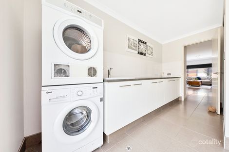 Property photo of 14 Orelia Street Madora Bay WA 6210