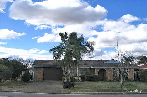 148 Explorers Way, St Clair, NSW 2759