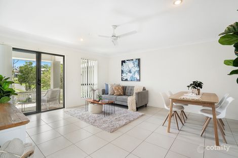 Property photo of 2/4 Pimento Place Springfield Lakes QLD 4300