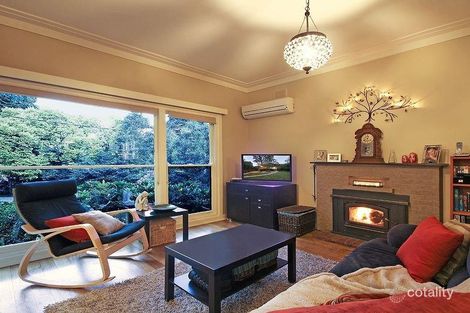 Property photo of 14 Falls Road Mount Dandenong VIC 3767