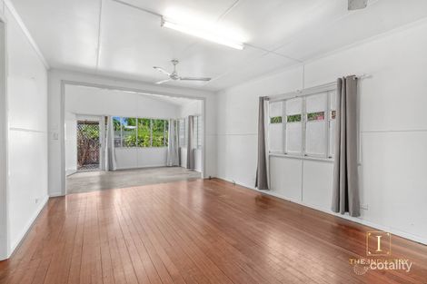 Property photo of 82 Hoare Street Manunda QLD 4870