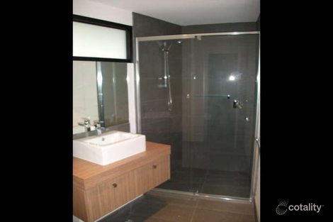 Property photo of 297 Pascoe Vale Road Essendon VIC 3040