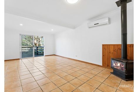 8 OBERTON ST, KINCUMBER, NSW 2251