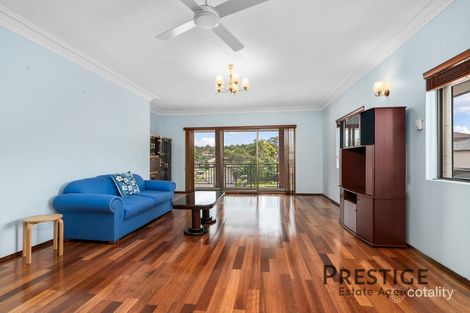 Property photo of 5 Piesley Street Prairiewood NSW 2176