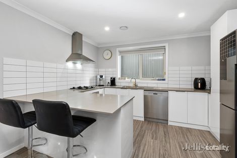 Property photo of 5/209 Tinworth Avenue Mount Clear VIC 3350