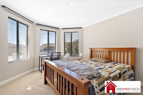 Property photo of 17 Warrior Pass Bertram WA 6167