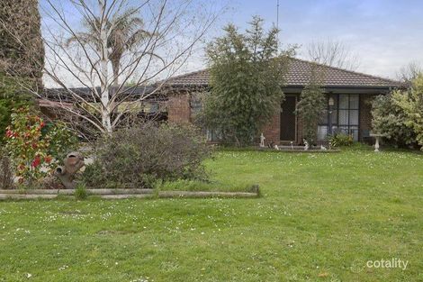 28 Osborn Gr, Pakenham, VIC 3810