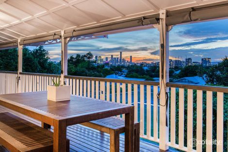 Property photo of 24 Harrison Street Bulimba QLD 4171